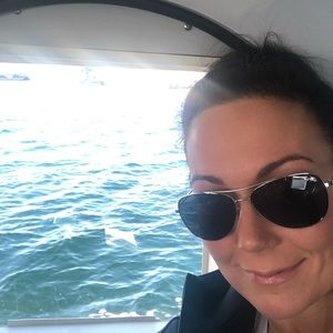 Meet your Posher, Hayley